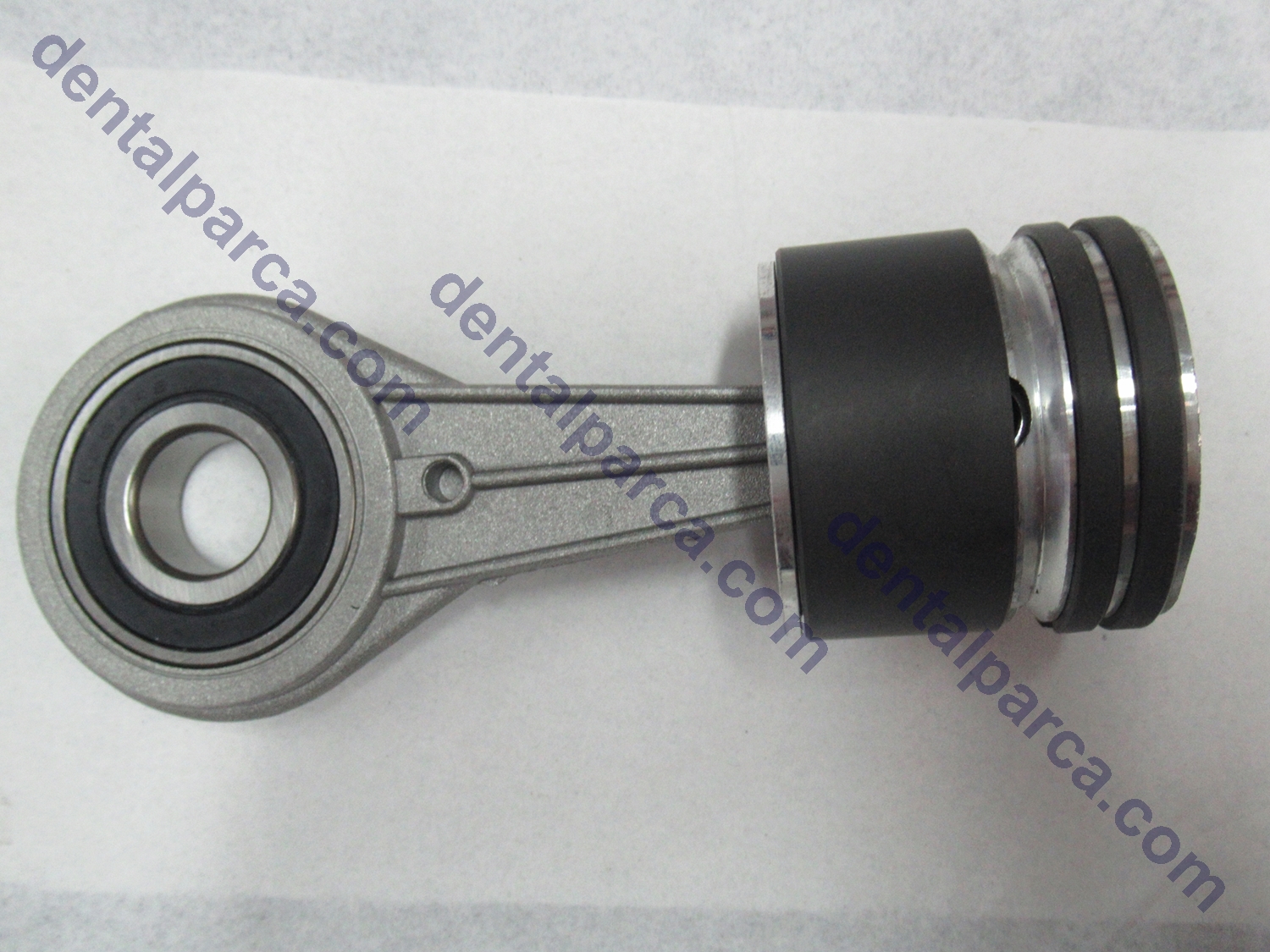 CONNECTING ROD COMPLETE WITH PISTON AND RINGS resmi
